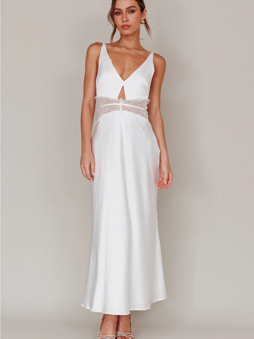 Elegant White V-Neck Lace-Waist Maxi Dress
